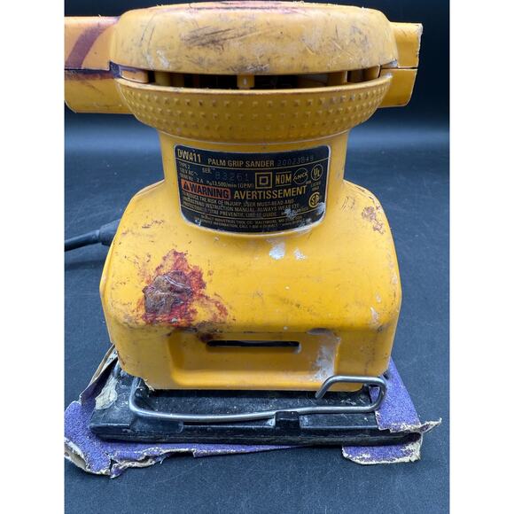 DEWALT DW411 120V Corded Palm Grip Sander - tested and working - Picture 8 of 8